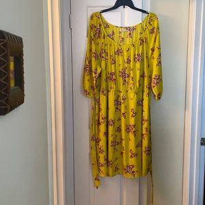 Old Navy Dress w/belt. Sz 28. Never worn.